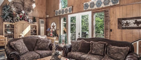 Studio (3 Bedrooms) | Équipement de l’hébergement