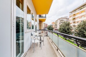 Property grounds - Elegant Room, newly renovated, opposite Metro line A near St. Peter's (Roma)