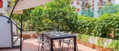 Ristorazione all'aperto