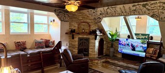 "Mt. Joe" Apt. w/Scenic Views w 2 Beds & W&D  