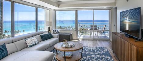 تلفزيون، برامج وأفلام نتفليكس، مشغل دي في دي، خدمات بث