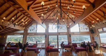 Hotel Amancay