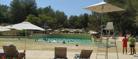 Utomhuspool