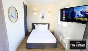 2 makuuhuonetta, silitysrauta/-lauta, ilmainen Wi-Fi, vuodevaatteet