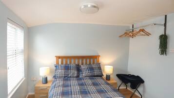Cottage | 1 bedroom, WiFi (free), individually decorated, individually furnished