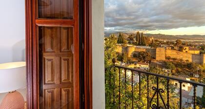 Amazing 1-bd house in the Albaicin. Mirador de San Cristobal