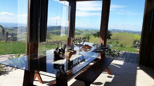 Casa Alto do Vale: The most beautiful view of the mountains