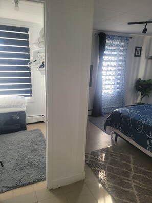 2 bedrooms, desk, iron/ironing board, free WiFi