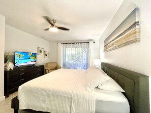 3 slaapkamers, een strijkplank/strijkijzer, gratis wifi, beddengoed