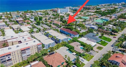 Pool-Steps from Beach-Golf Car Option