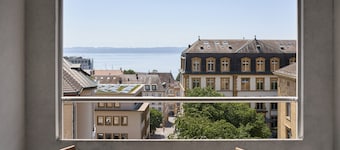 Neuchatel City Hotel