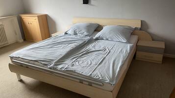 2 chambres, Wi-Fi gratuit, draps fournis