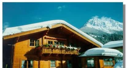 Small apartment 2-4 pers, wooden log cabin, cozy, quiet, sunny, close to the center