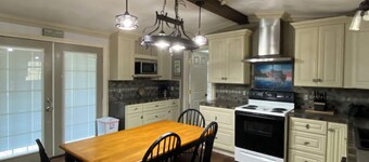 Waterfront 2 bedroom home-