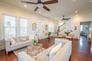 TV connectée, enceintes connectées, services de streaming, chaîne hi-fi