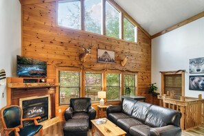 Smart-TV, peis, videospill og DVD-spiller