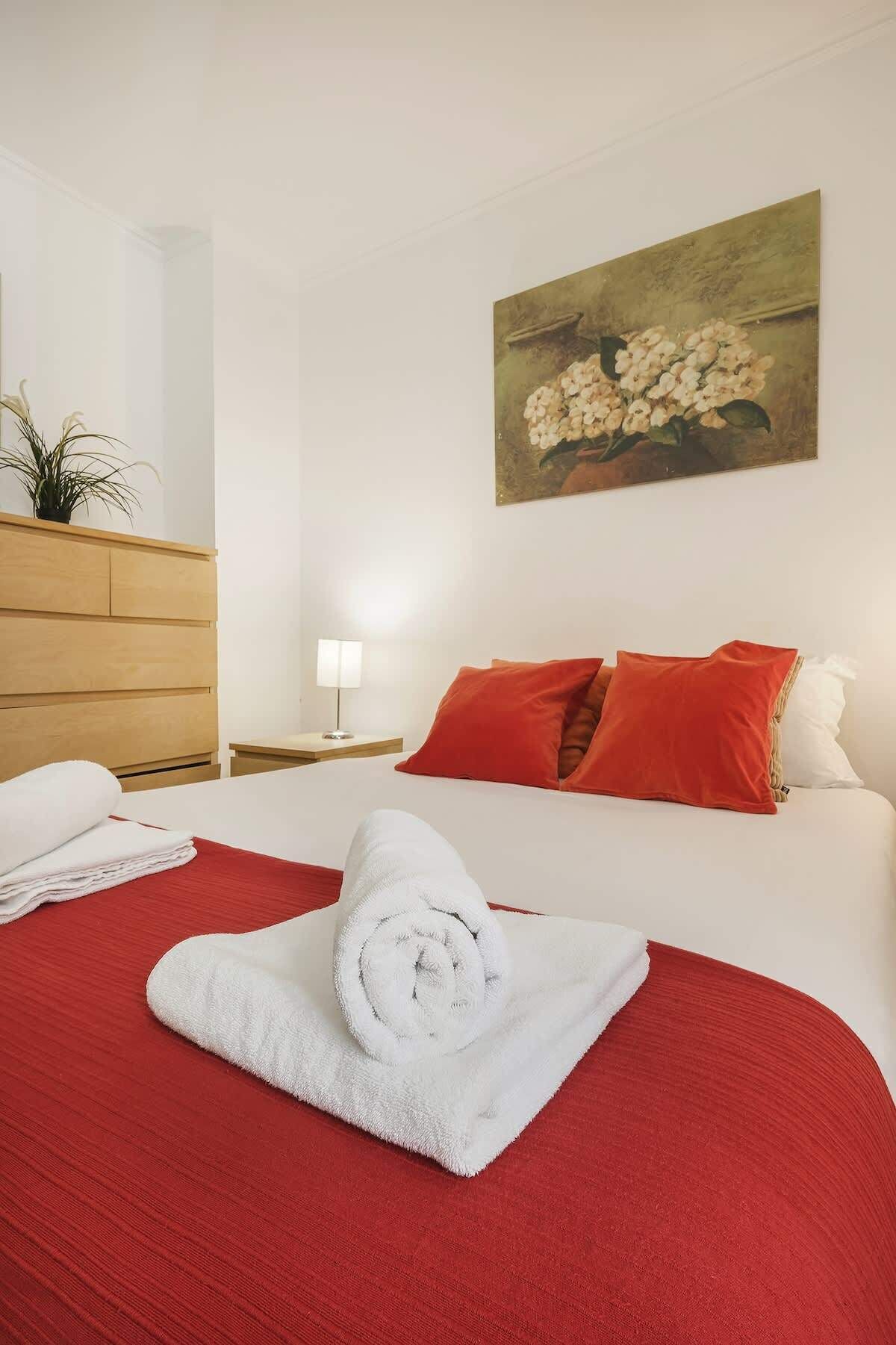 1 bedroom, iron/ironing board, WiFi, bed sheets