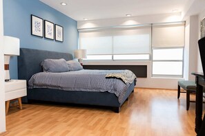 3 bedrooms, iron/ironing board, WiFi