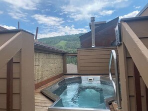 室外 SPA 浴缸