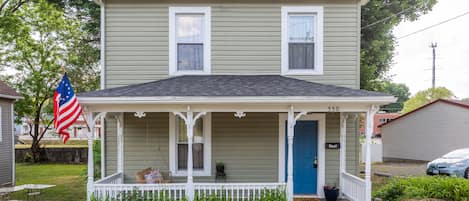 المنشأة من الخارج