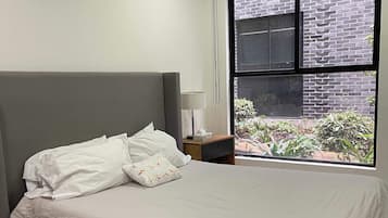 2 Schlafzimmer, Bügeleisen/Bügelbrett, WLAN