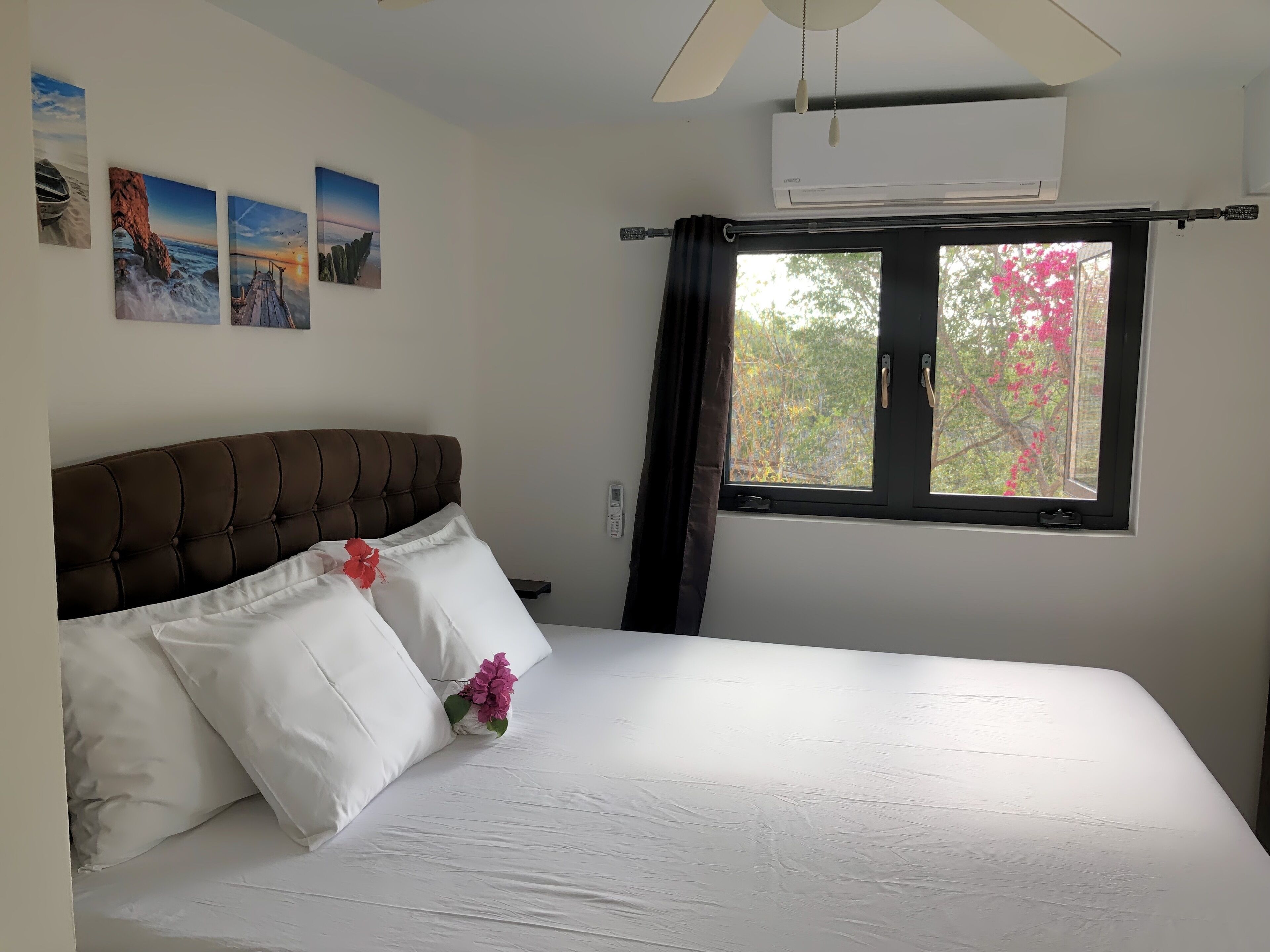 2 habitaciones, escritorio, tabla de planchar con plancha y wifi gratis 