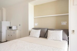 Iron/ironing board, WiFi, bed sheets - Home2Book Sea Front Vista Marina, Los Cristianos (Los Cristianos)