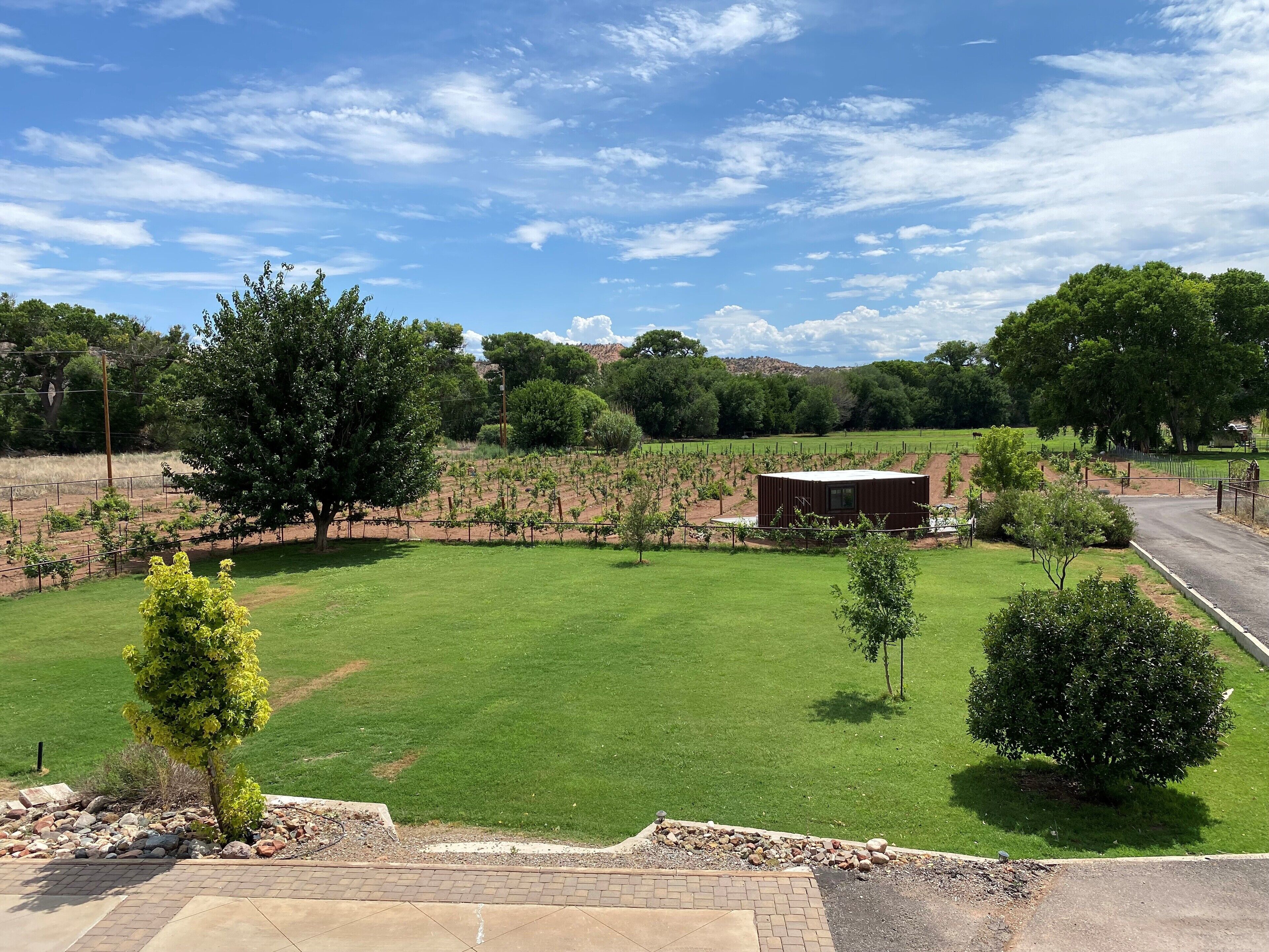 Well Appointed Casita on a Private Vineyard Property