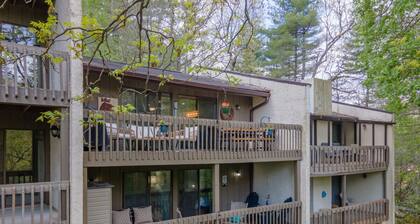 Lake Fairfield Hideaway