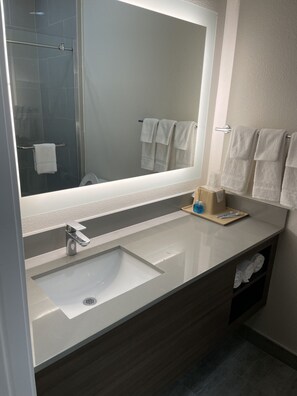 Hair dryer, towels