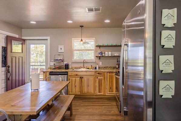 Fridge, microwave, oven, stovetop - Fun Beachfront Retreat! Amazing View, Huge Covered Porch, EV Charger, and more! (Stigler)