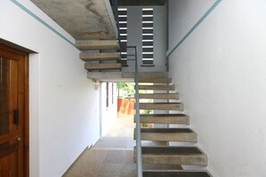 Staircase - Hotel Du Palais (Vanur)