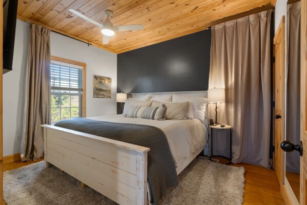 3 Schlafzimmer, Bügeleisen/Bügelbrett, kostenloses WLAN, Bettwäsche