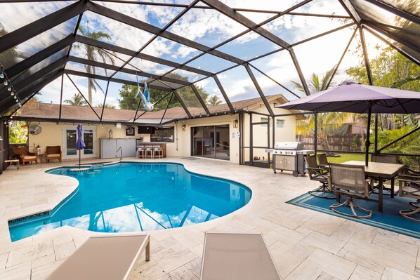 Outdoor pool, a heated pool