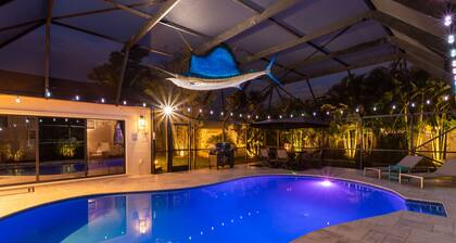 Sailfish Cove –Tropical Escape Minutes from Delray