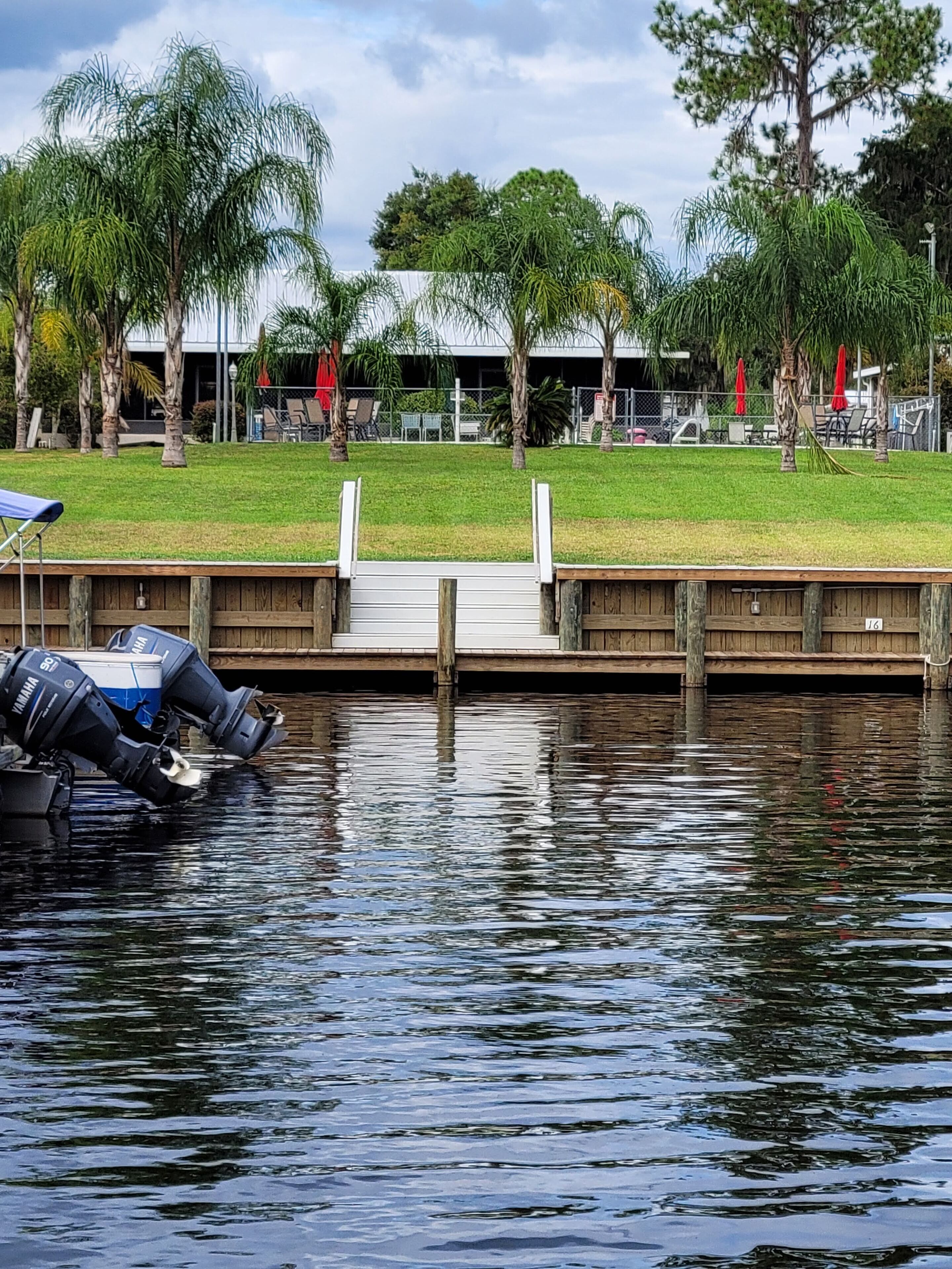 River view rental in prime location on the St Johns River, Welaka, FL