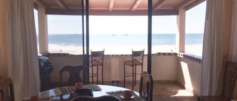 Căn hộ Exclusive | Hiên