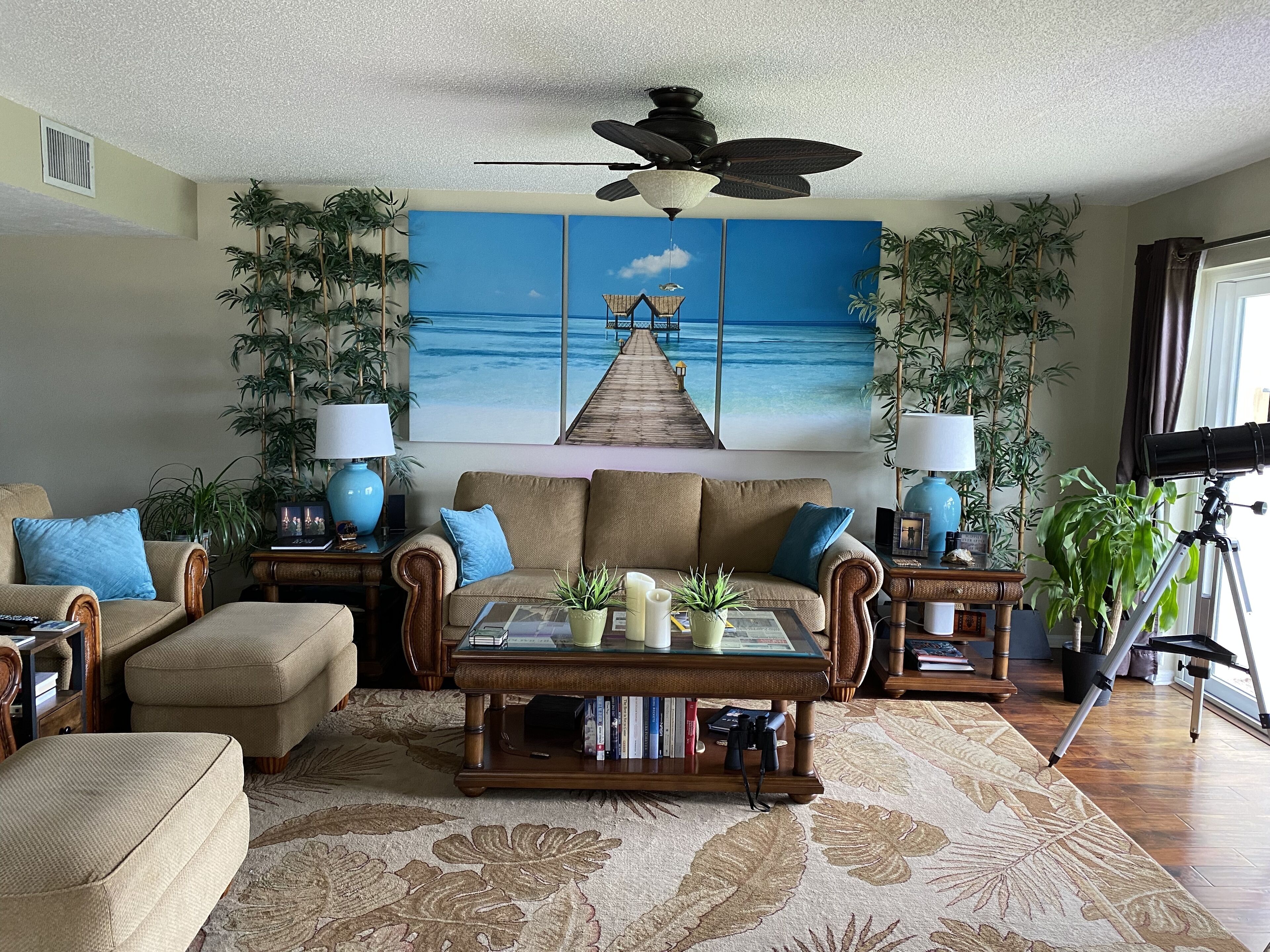 Gorgeous 3-bedroom ocean front corner unit! Fully furnished. Perfect location!