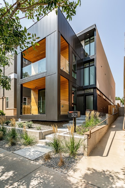 Brand New $2m LoHi Masterpiece-Walk to Everything: 4 bdrms/4 bthrms + 2 foldouts