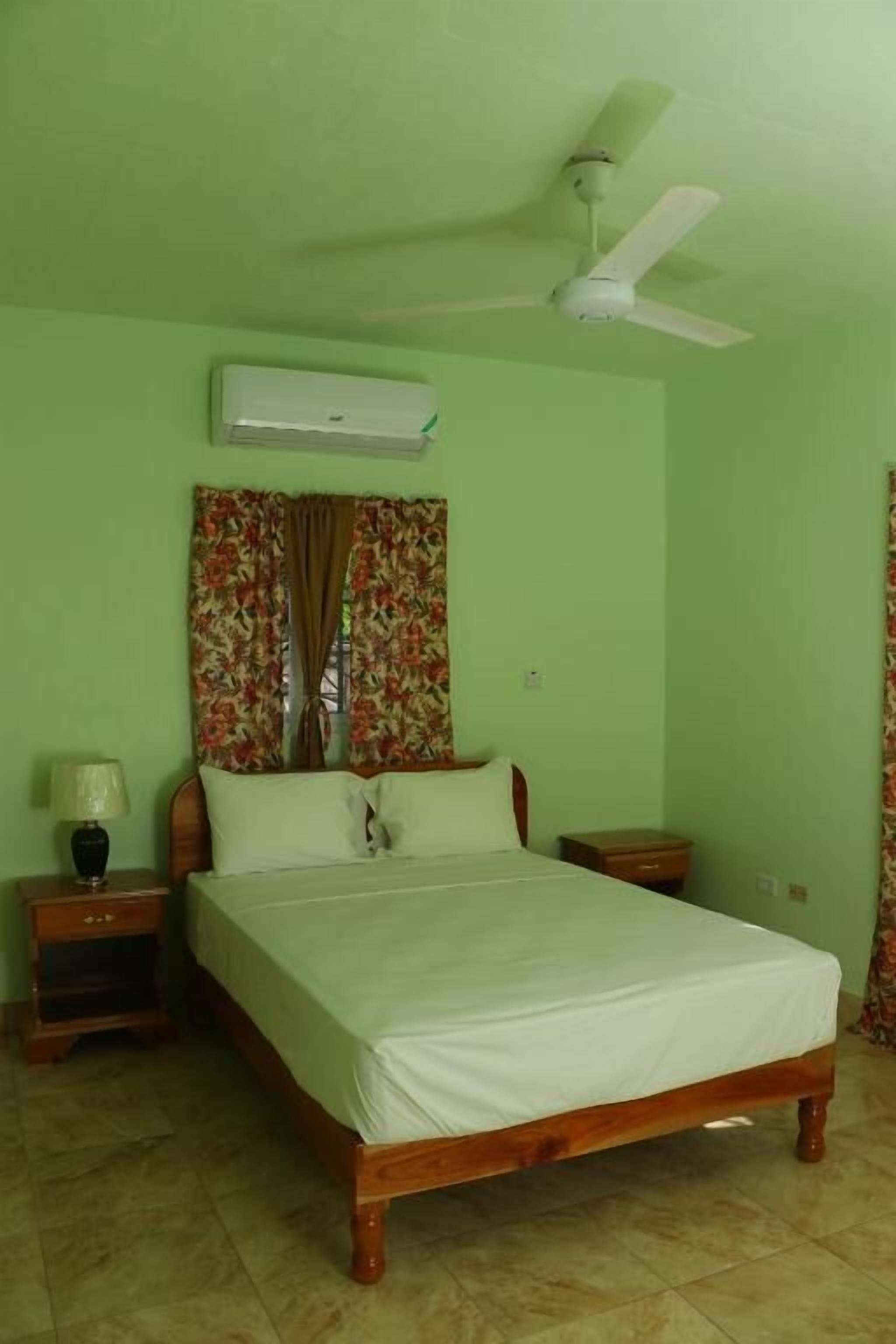 Photo - Stoney Gate Cottages