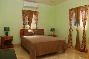 Cottage | 2 bedrooms, iron/ironing board, free WiFi, bed sheets - Stoney Gate Cottages (Negril)