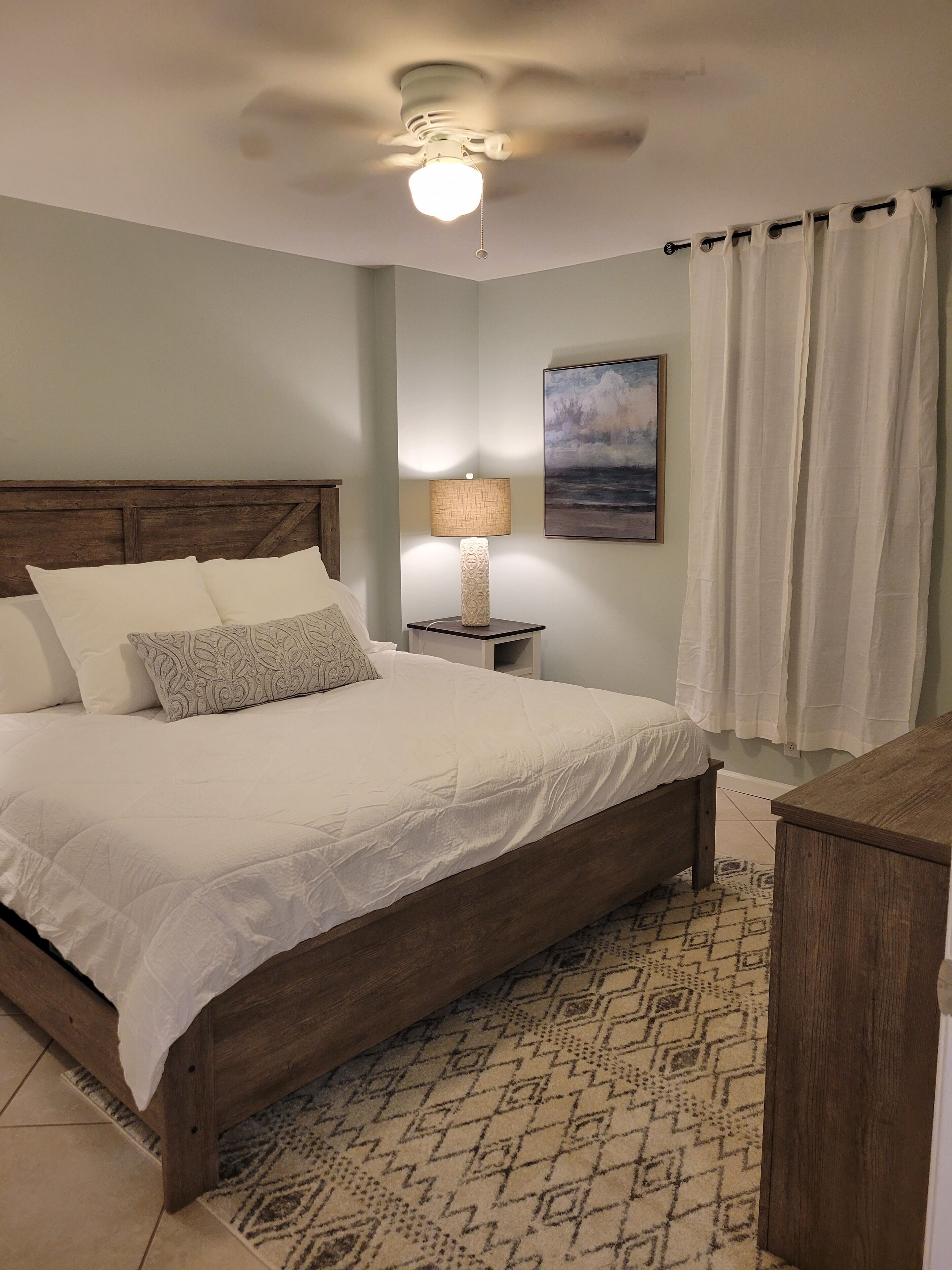 3 Schlafzimmer, Schreibtisch, Bügeleisen/Bügelbrett, kostenloses WLAN