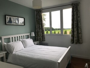 2 bedrooms, free WiFi, bed sheets