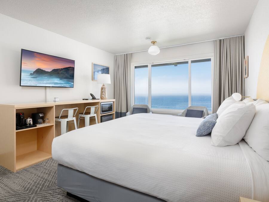Studio, 1 King-Bett, Meerblick | Hochwertige Bettwaren, Schreibtisch, laptopgeeigneter Arbeitsplatz