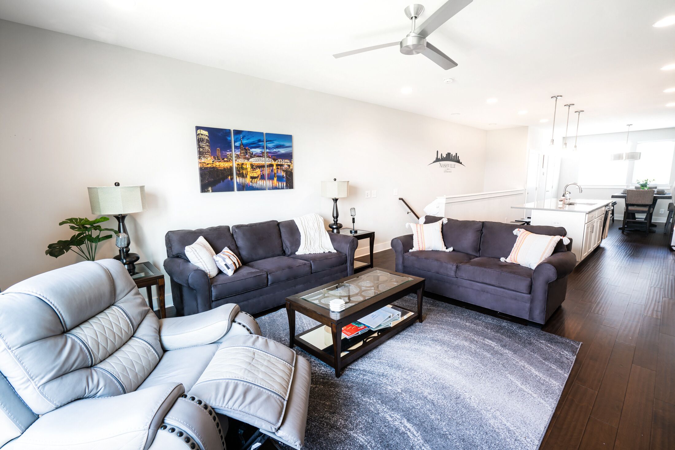 Close to Downtown, New Townhouse