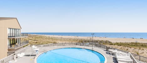 Piscine couverte, piscine chauffée