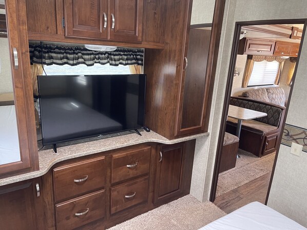 2 bedrooms, free WiFi