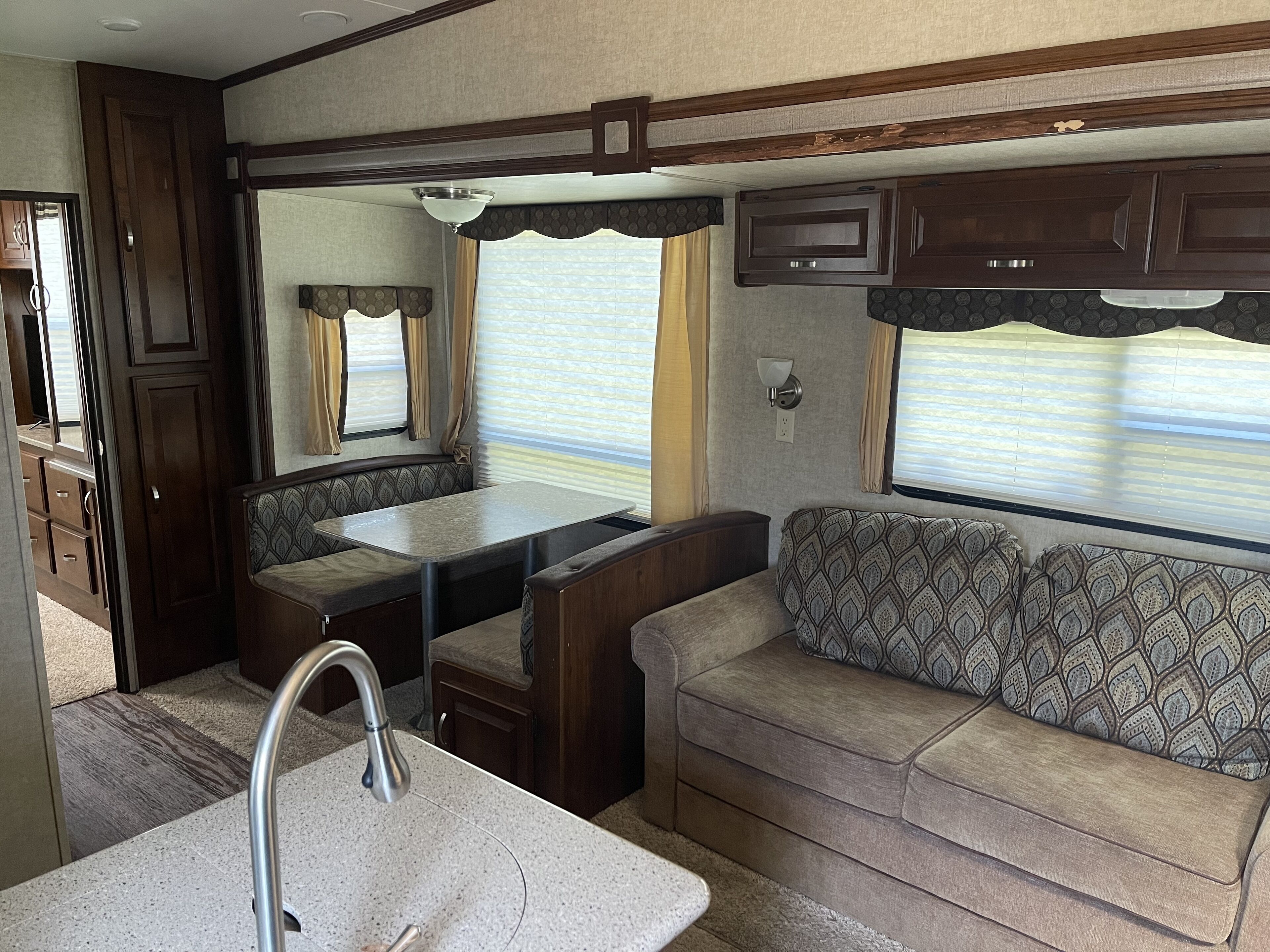 Large Trailer At Sherkston Shores Resort - Ontario