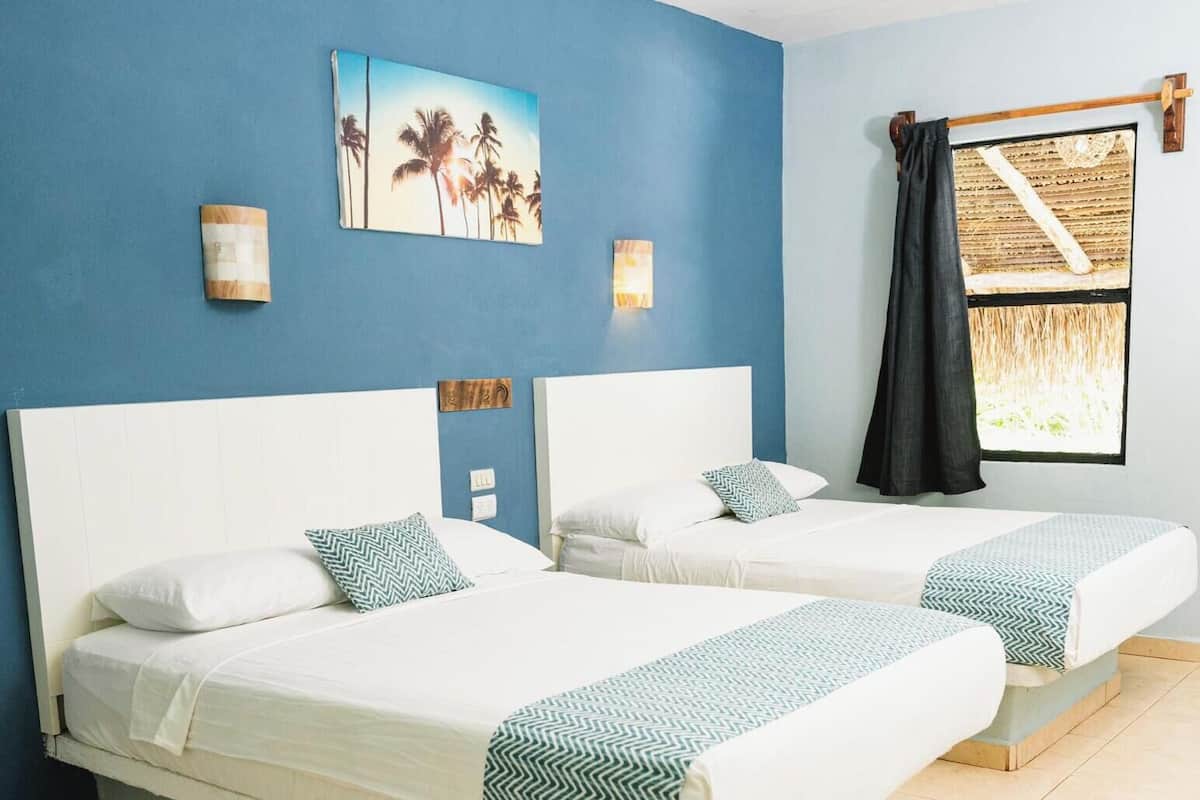 Villa | Free WiFi, bed sheets