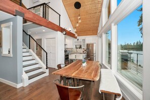 تناول الطعام